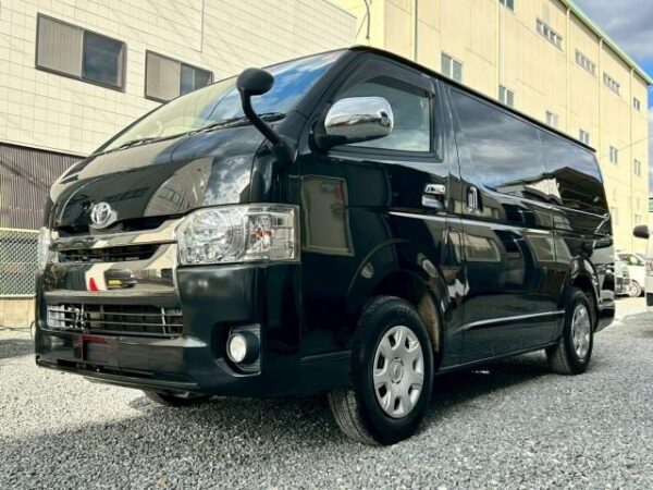 Ref:AUX-19676992 TOYOTA HIACE VAN 2015
