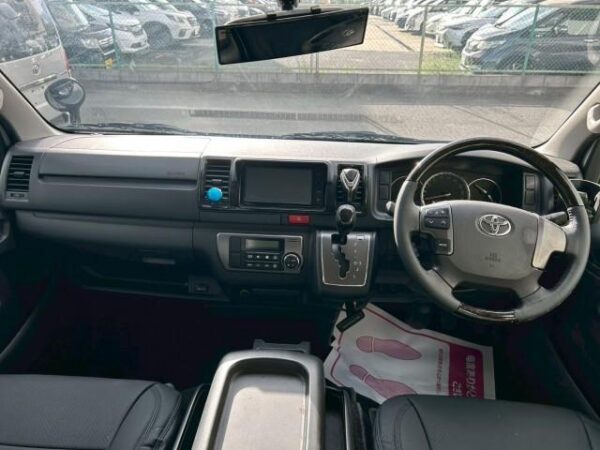 Ref:AUX-19676992 TOYOTA HIACE VAN 2015 - Image 8