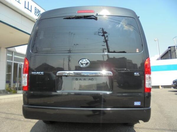 Ref:AUX-19680519 TOYOTA HIACE WAGON 2022 - Image 2