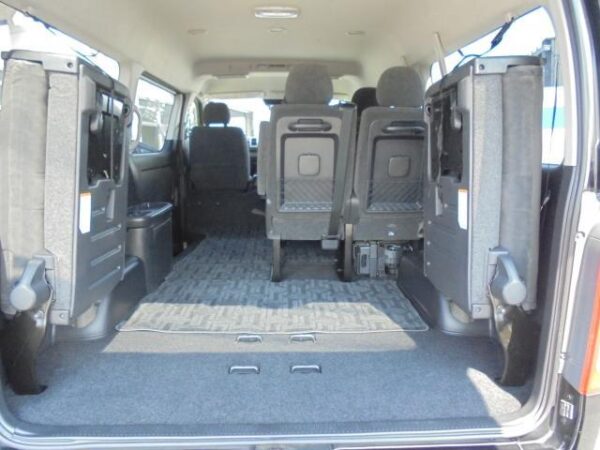Ref:AUX-19680519 TOYOTA HIACE WAGON 2022 - Image 19