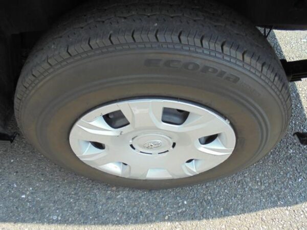 Ref:AUX-19680519 TOYOTA HIACE WAGON 2022 - Image 20
