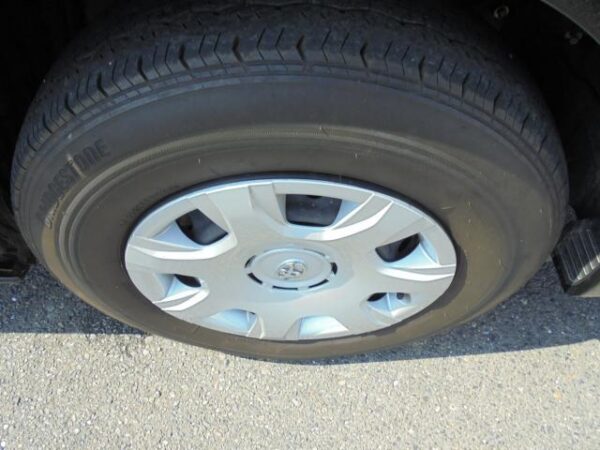 Ref:AUX-19680519 TOYOTA HIACE WAGON 2022 - Image 9