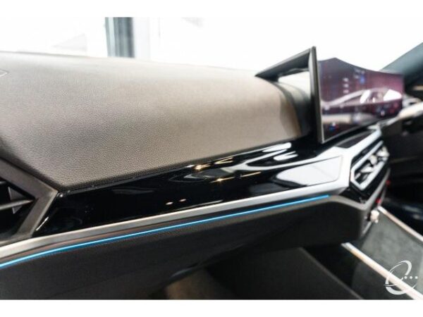 Ref:AUX-19680525 BMW M2 2024 - Image 17