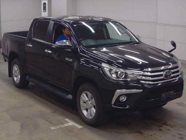 Ref:AUX-19680549 TOYOTA HILUX 2017