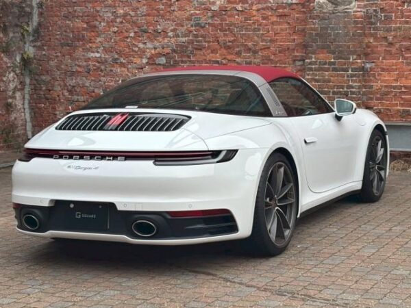 Ref:AUX-19680862 PORSCHE 911 2024 - Image 15