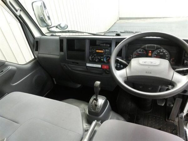 Ref:AUX-19680912 ISUZU ELF TRUCK 2016 - Image 4
