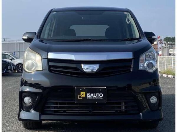 Ref:AUX-19681397 TOYOTA NOAH 2010 - Image 12