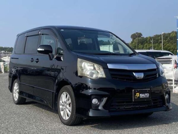 Ref:AUX-19681397 TOYOTA NOAH 2010 - Image 13