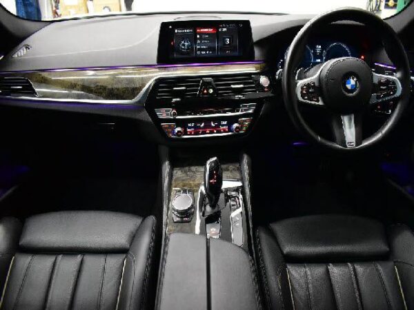 Ref:AUX-19684457 BMW 5 SERIES 2019 - Image 2