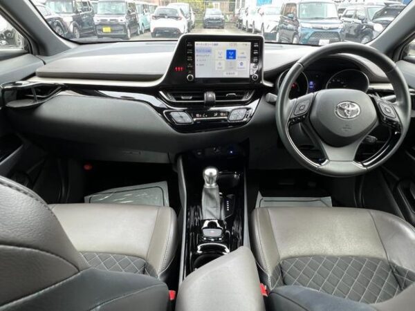 Ref:AUX-19688113 TOYOTA C-HR 2020 - Image 2