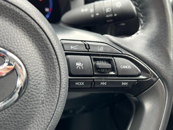 Ref:AUX-19688115 TOYOTA YARIS CROSS 2022 - Image 13