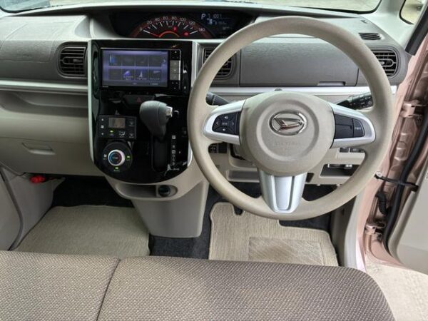 Ref:AUX-19688277 DAIHATSU TANTO 2018 - Image 12