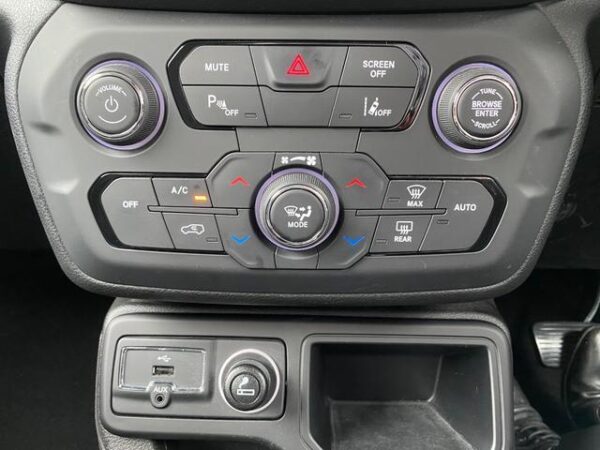 Ref:AUX-19693245 CHRYSLER JEEP JEEP RENEGADE 2023 - Image 14