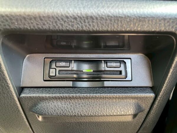 Ref:AUX-19694573 TOYOTA VOXY 2020 - Image 20
