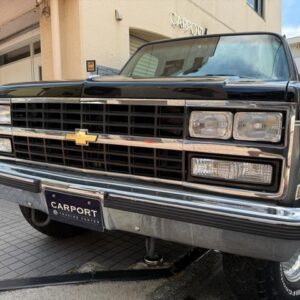 1990 Chevrolet Chevrolet K-5 black gasoline used car Japan export