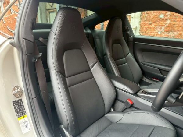 Ref:AUX-19696361 PORSCHE 911 2023 - Image 8