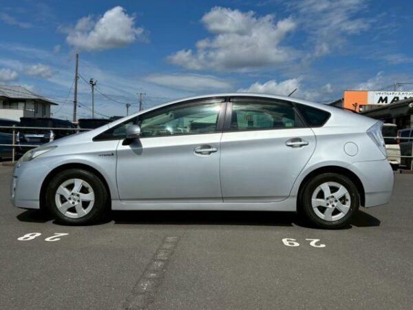 Ref:AUX-19696382 TOYOTA PRIUS 2011 - Image 11