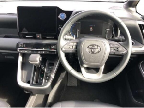 Ref:AUX-19696469 TOYOTA NOAH 2023 - Image 3