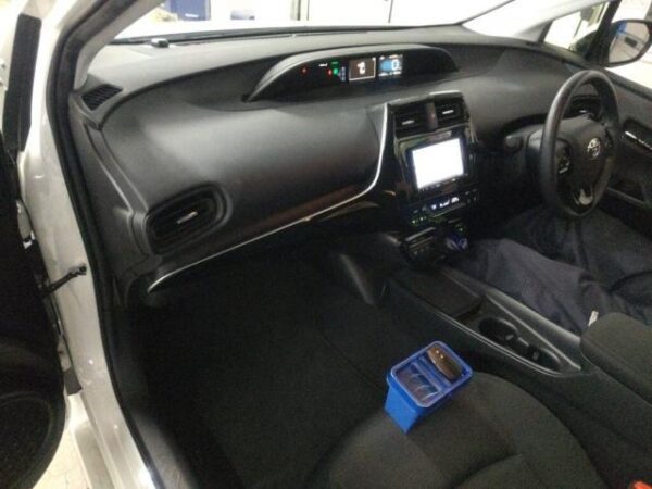 Ref:AUX-19696470 TOYOTA PRIUS 2020 - Image 3