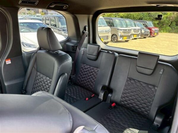 Ref:AUX-19696707 TOYOTA VOXY 2024 - Image 5