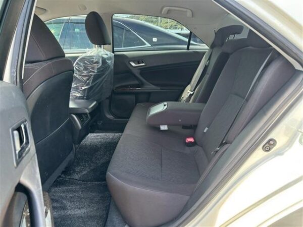 Ref:AUX-19703451 TOYOTA MARK X 2017 - Image 4
