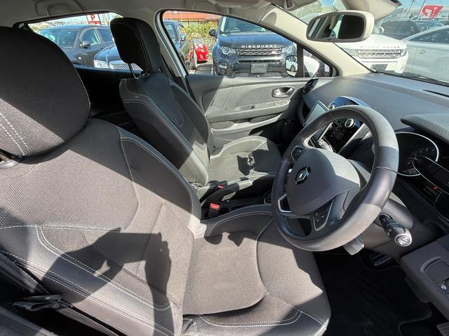 Ref:AUX-19703914 RENAULT LUTECIA 2017 5 Ref:AUX-19703914 RENAULT LUTECIA 2017 - Image 5