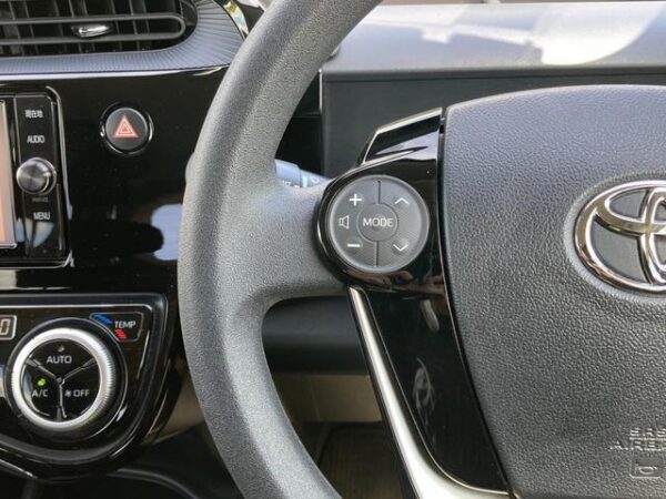 Ref:AUX-19707375 TOYOTA AQUA 2018 - Image 15