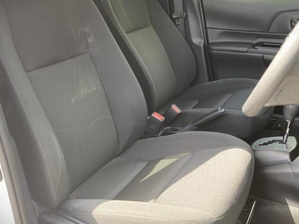 Ref:AUX-19707375 TOYOTA AQUA 2018 - Image 10