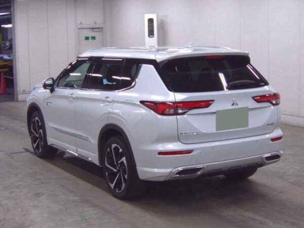 Ref:AUX-19708041 MITSUBISHI OUTLANDER PHEV 2023 - Image 2