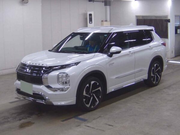 Ref:AUX-19708041 MITSUBISHI OUTLANDER PHEV 2023