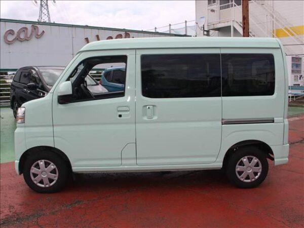 Ref:AUX-19710810 DAIHATSU HIJET CARGO 2022 - Image 13