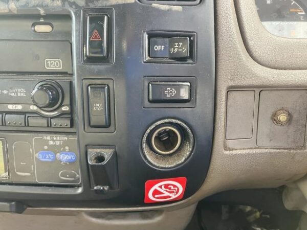 Ref:AUX-19712089 HINO DUTRO HYBRID 2007 - Image 17