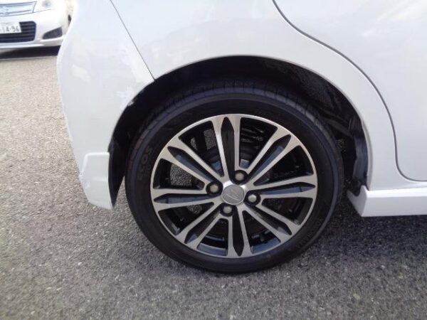 Ref:AUX-19712407 DAIHATSU MOVE 2014 - Image 20