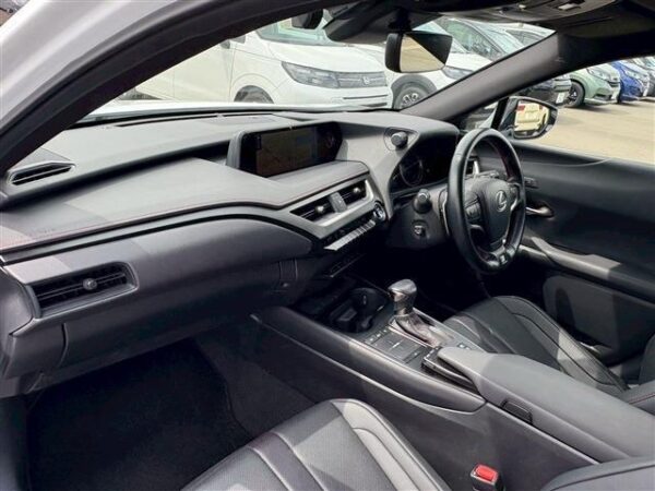 Ref:AUX-19712410 LEXUS UX 2022 - Image 12