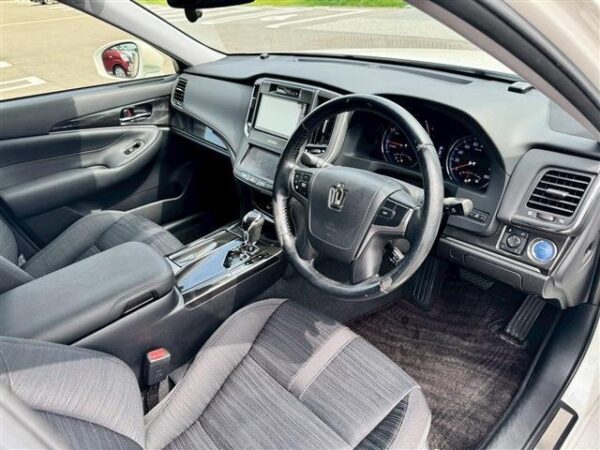 Ref:AUX-19712411 TOYOTA CROWN HYBRID 2013 - Image 13