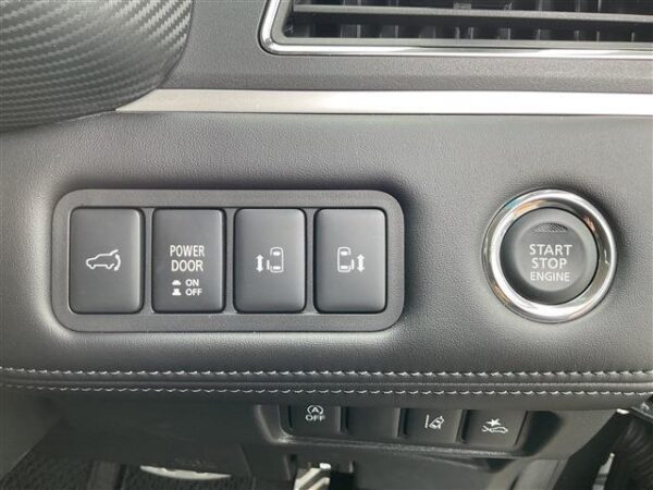 Ref:AUX-19712415 MITSUBISHI DELICA D:5 2024 - Image 15
