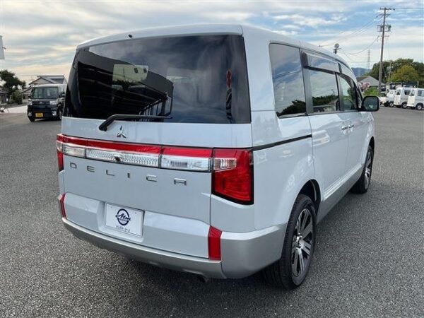 Ref:AUX-19712416 MITSUBISHI DELICA D:5 2024 - Image 9