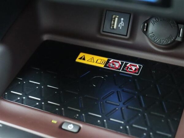 Ref:AUX-19712418 TOYOTA RAV4 2024 - Image 15