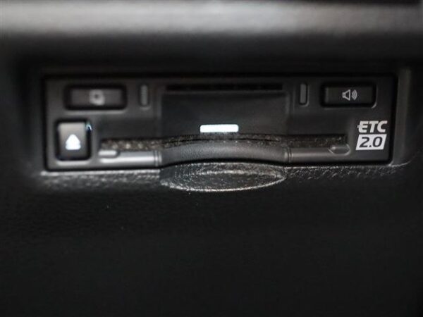 Ref:AUX-19712418 TOYOTA RAV4 2024 - Image 6