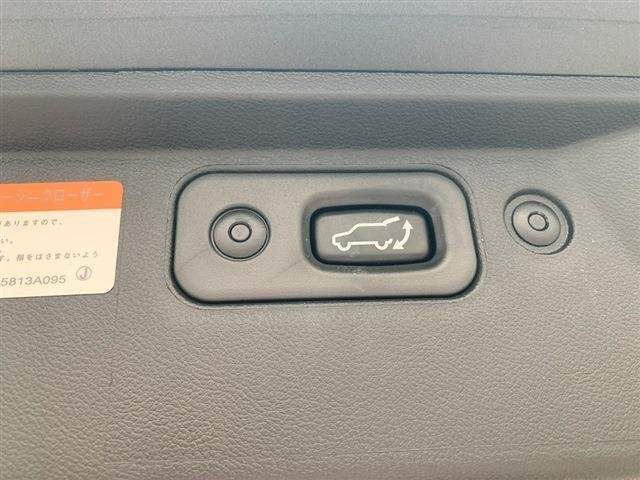 Ref:AUX-19712429 MITSUBISHI DELICA D:5 2023 - Image 13