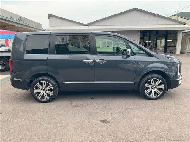 Ref:AUX-19712429 MITSUBISHI DELICA D:5 2023 - Image 4