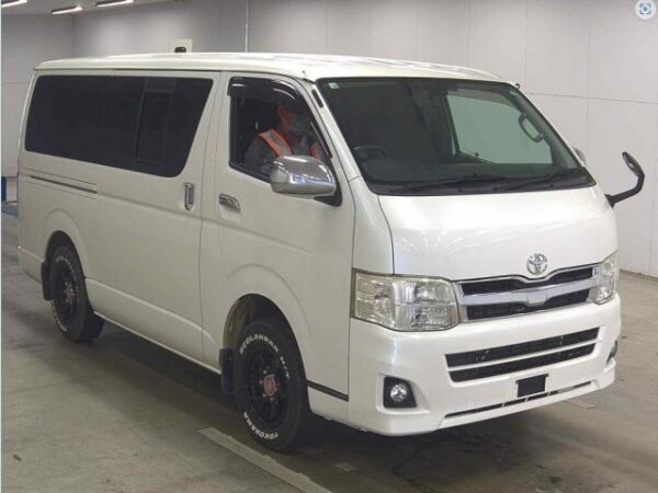Ref:AUX-19712441 TOYOTA REGIUS ACE VAN 2011
