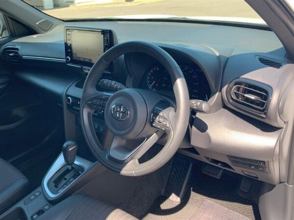 Ref:AUX-19719348 TOYOTA YARIS CROSS 2024 - Image 13