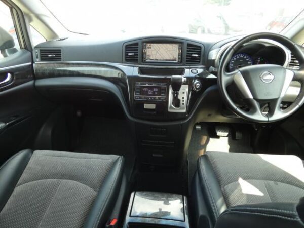 Ref:AUX-19719697 NISSAN ELGRAND 2010 - Image 2