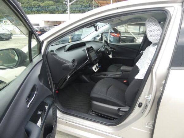 Ref:AUX-19719760 TOYOTA PRIUS 2017 - Image 13