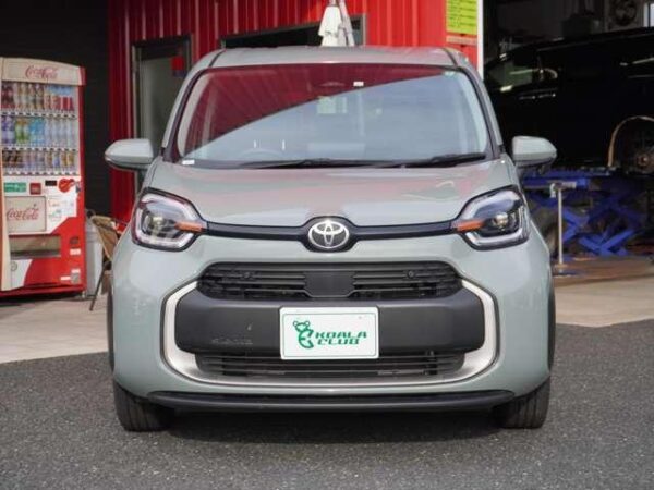 Ref:AUX-19721049 TOYOTA SIENTA 2023