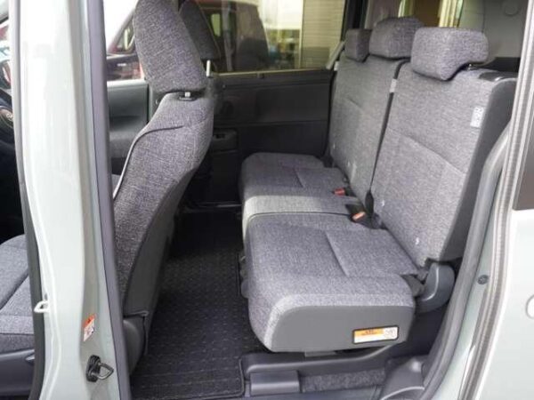 Ref:AUX-19721049 TOYOTA SIENTA 2023 - Image 12