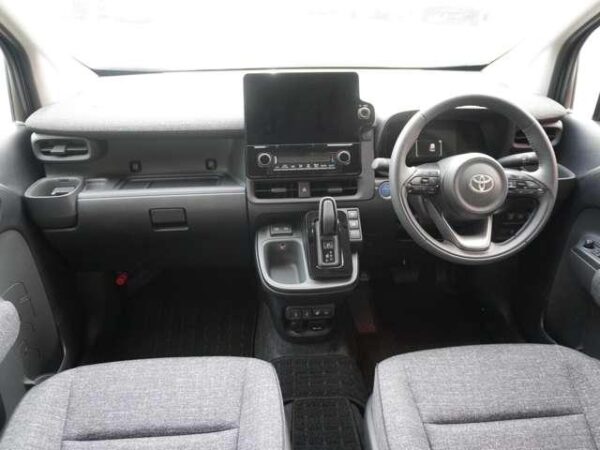 Ref:AUX-19721049 TOYOTA SIENTA 2023 - Image 6