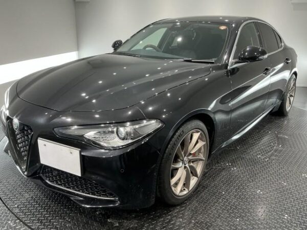 Ref:AUX-19724211 ALFA ROMEO GIULIA 2018