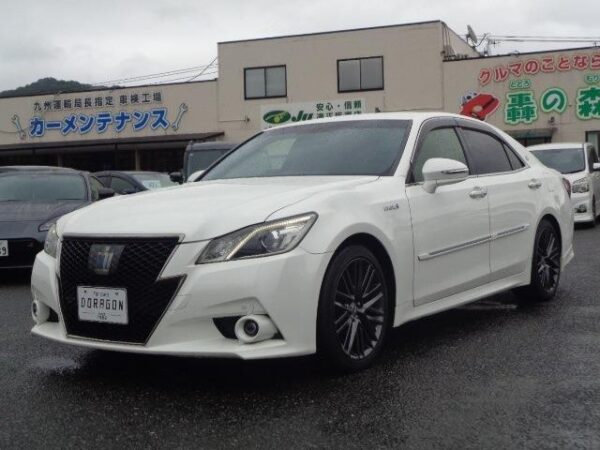 Ref:AUX-19724277 TOYOTA CROWN 2015